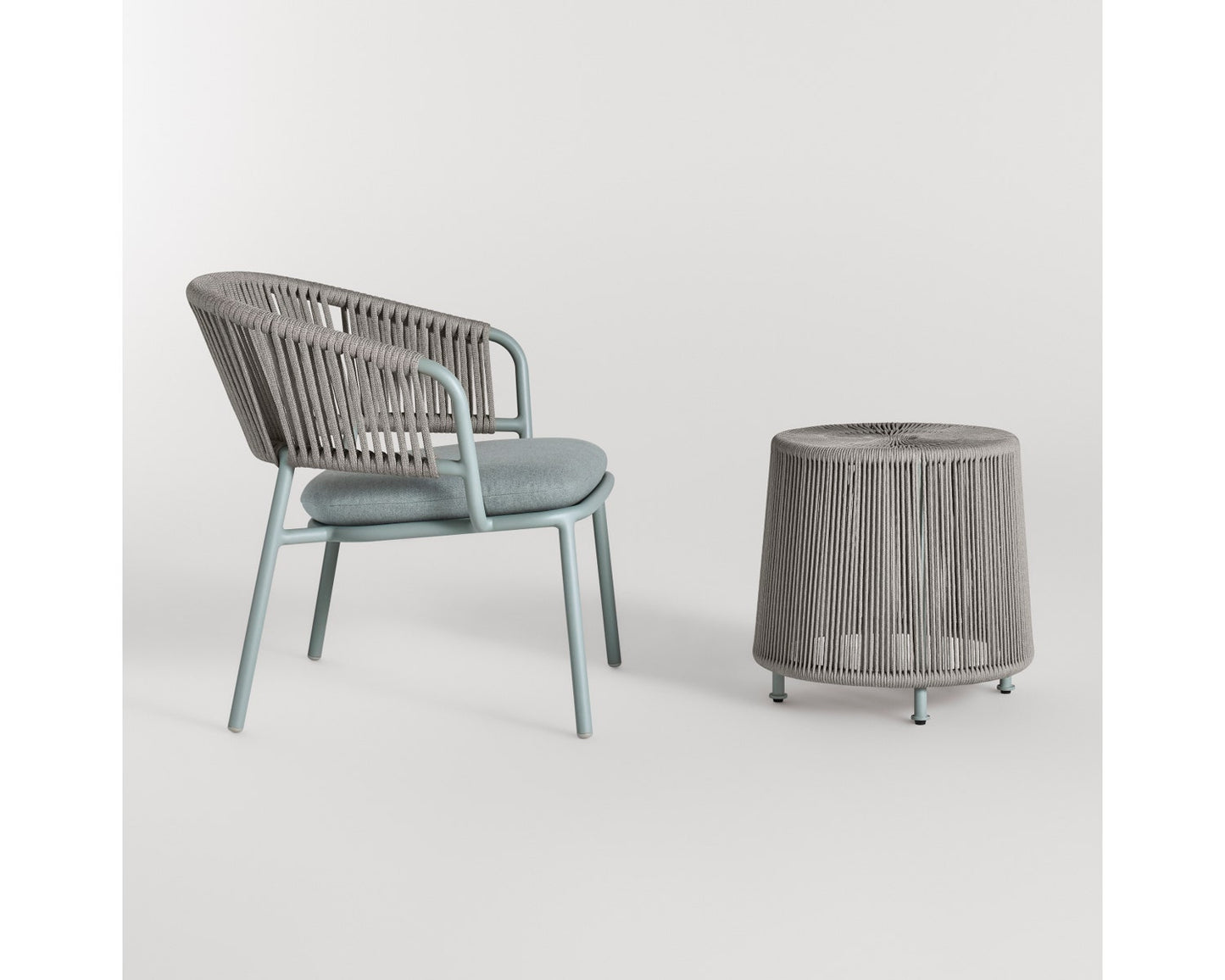 Tether Outdoor Ottoman