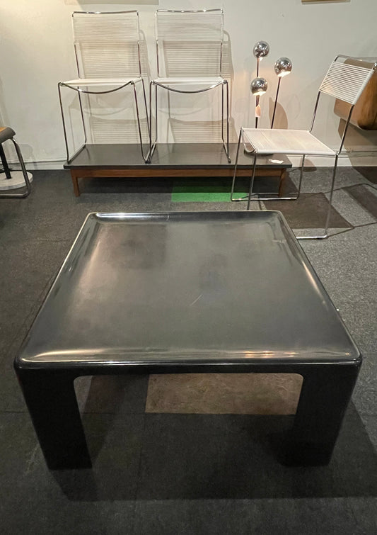 Mario Belinni "Amante "27" Square Coffee Table for B&B Italia