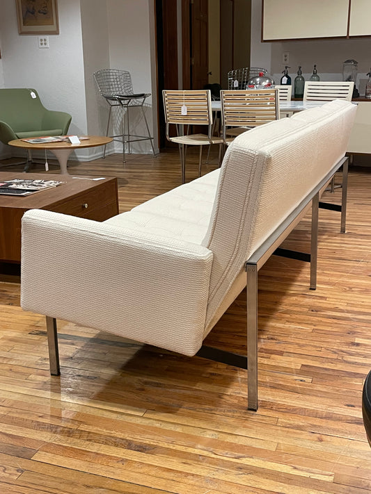 Florence Knoll Paralle Sofa