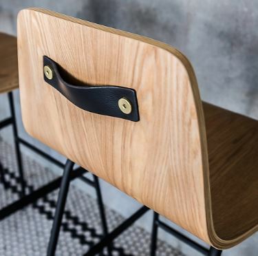 Lecture Bar Stool